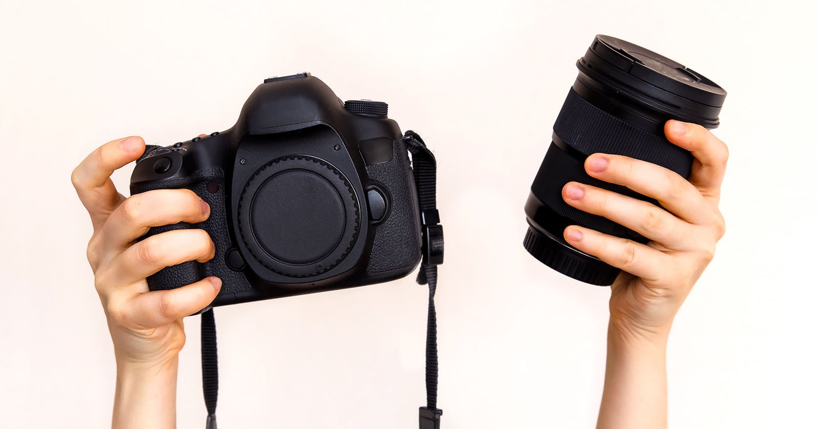 7 Smart Tips to Get the Maximum Cash Value for Your Used Camera Logo