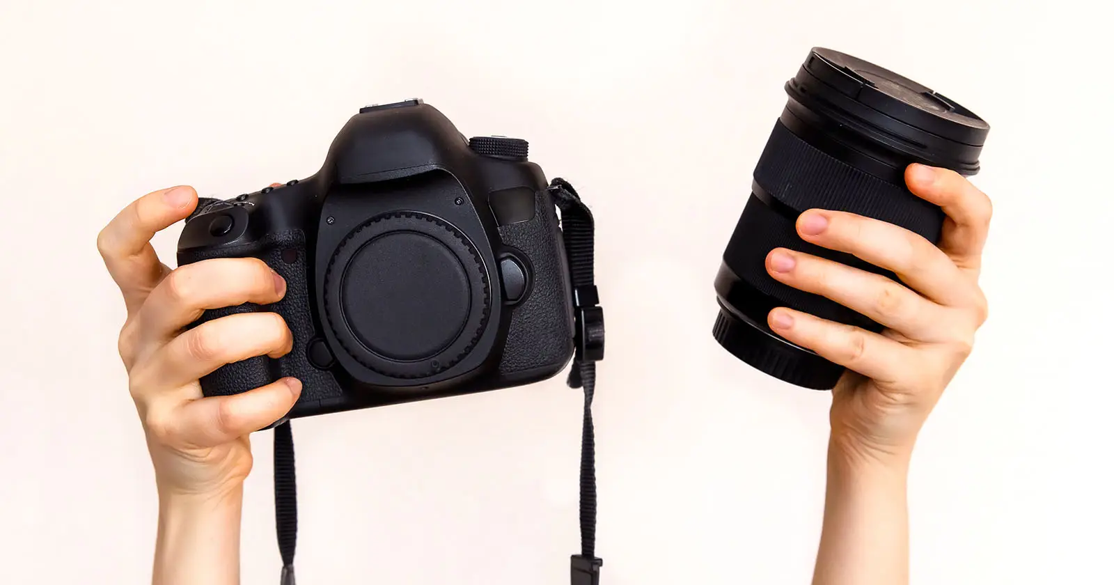 7 Smart Tips to Get the Maximum Cash Value for Your Used Camera Logo